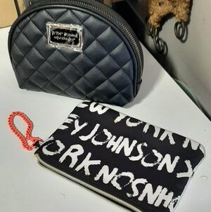 BETSEY JOHNSON 2 Pc Accessories Set